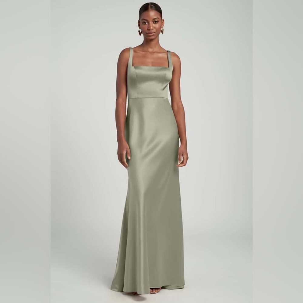 Jenny Yoo Ariana Maxi Satin Crepe Bridesmaids Dress in Sage Green Size 12
